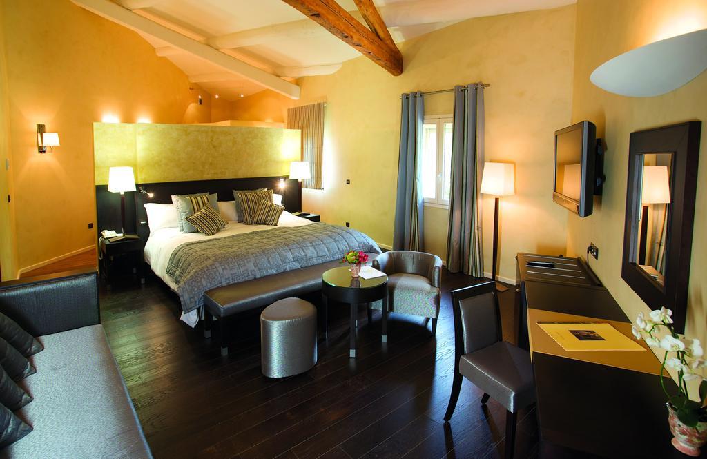 Pont-de-lʼIsère Hotel & Restaurants - Maison Chabran מראה חיצוני תמונה